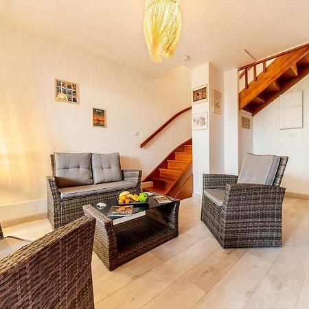 Le Fare De Lilizoe Apartment Le Bois de Nefles  Екстериор снимка